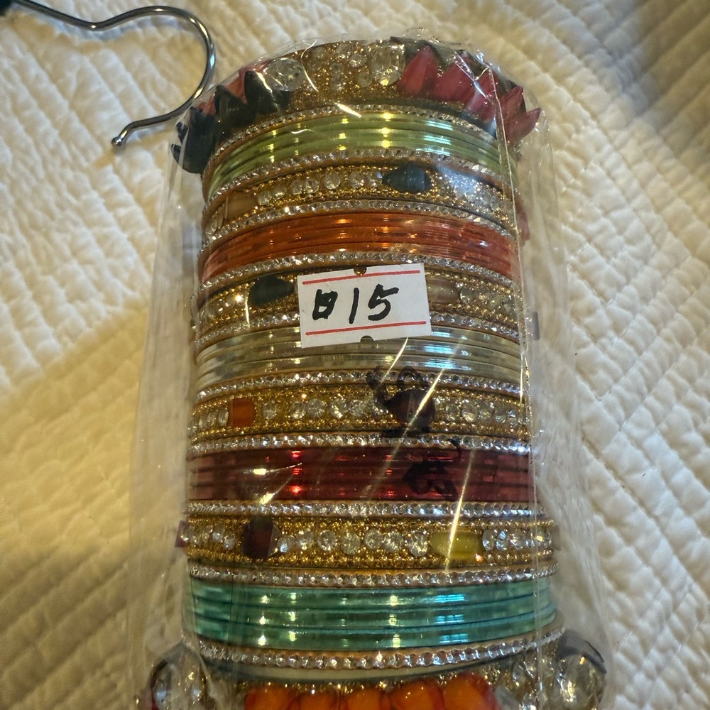 Multicolor Bangle Set